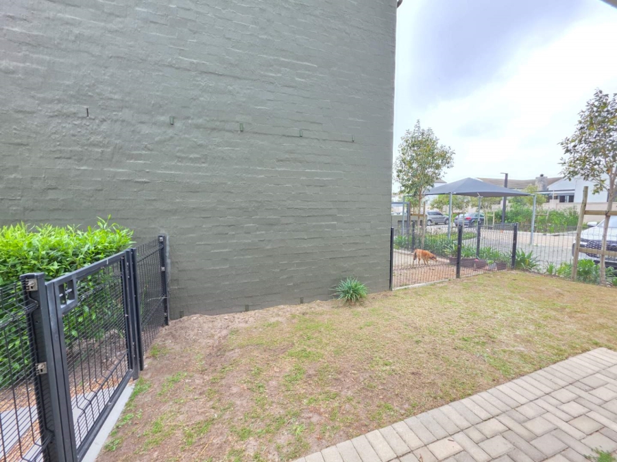 2 Bedroom Property for Sale in Eensgevonden Western Cape
